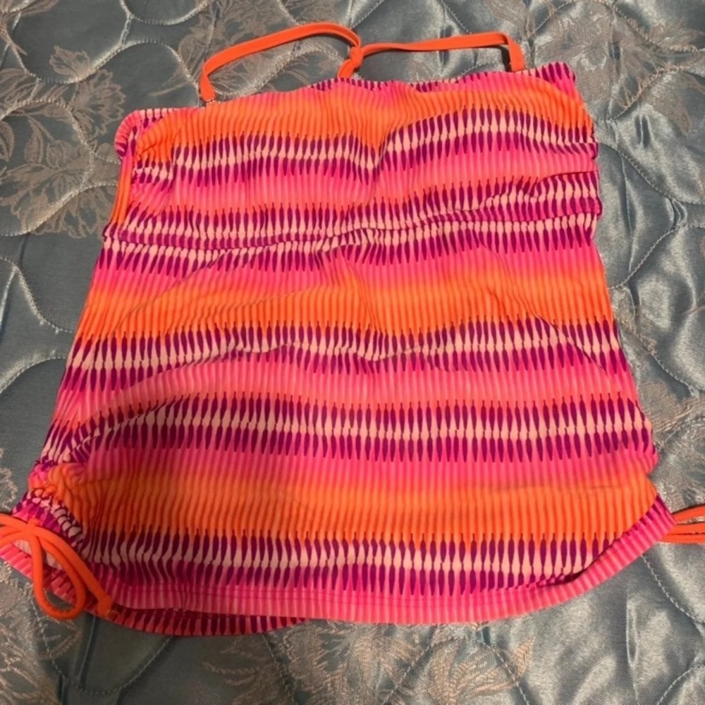 Bathing suit top